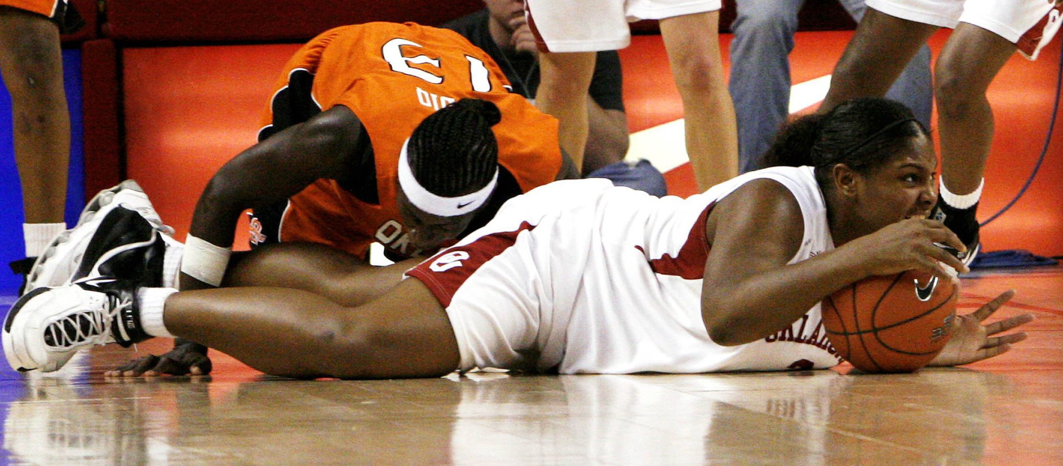 Courtney Paris returning to OU
